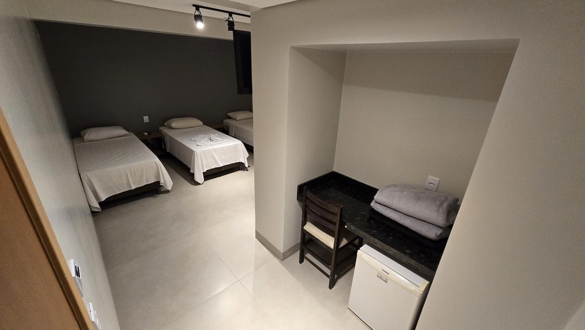 Hotel Bravo 3*